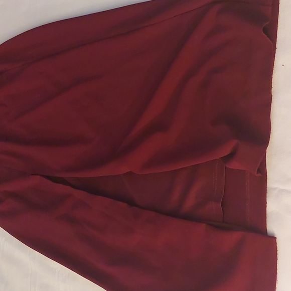 OFF-THE-SHOULDER STRETCH CREPE RUCHED BRIDESMAID DRESS - Picture 9 of 13